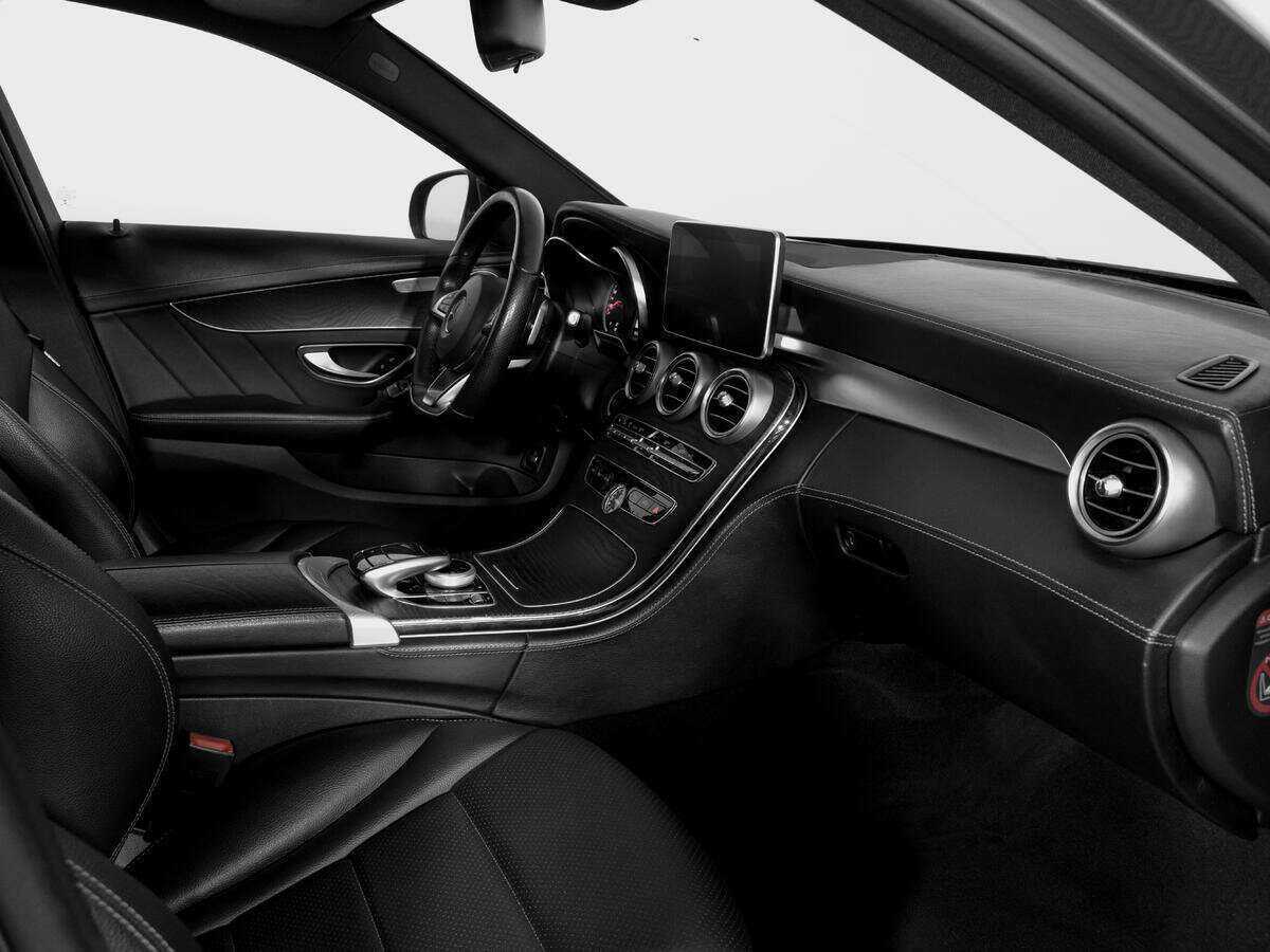 Купить Mercedes-Benz C-Класс с пробегом. Фото: #8