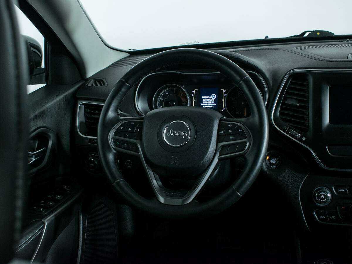 Купить Jeep Cherokee с пробегом. Фото: #12