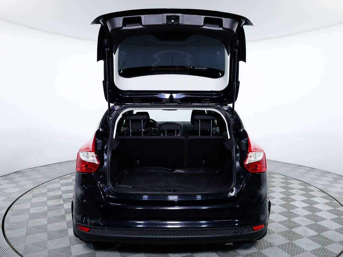 Купить Ford Focus с пробегом. Фото: #18