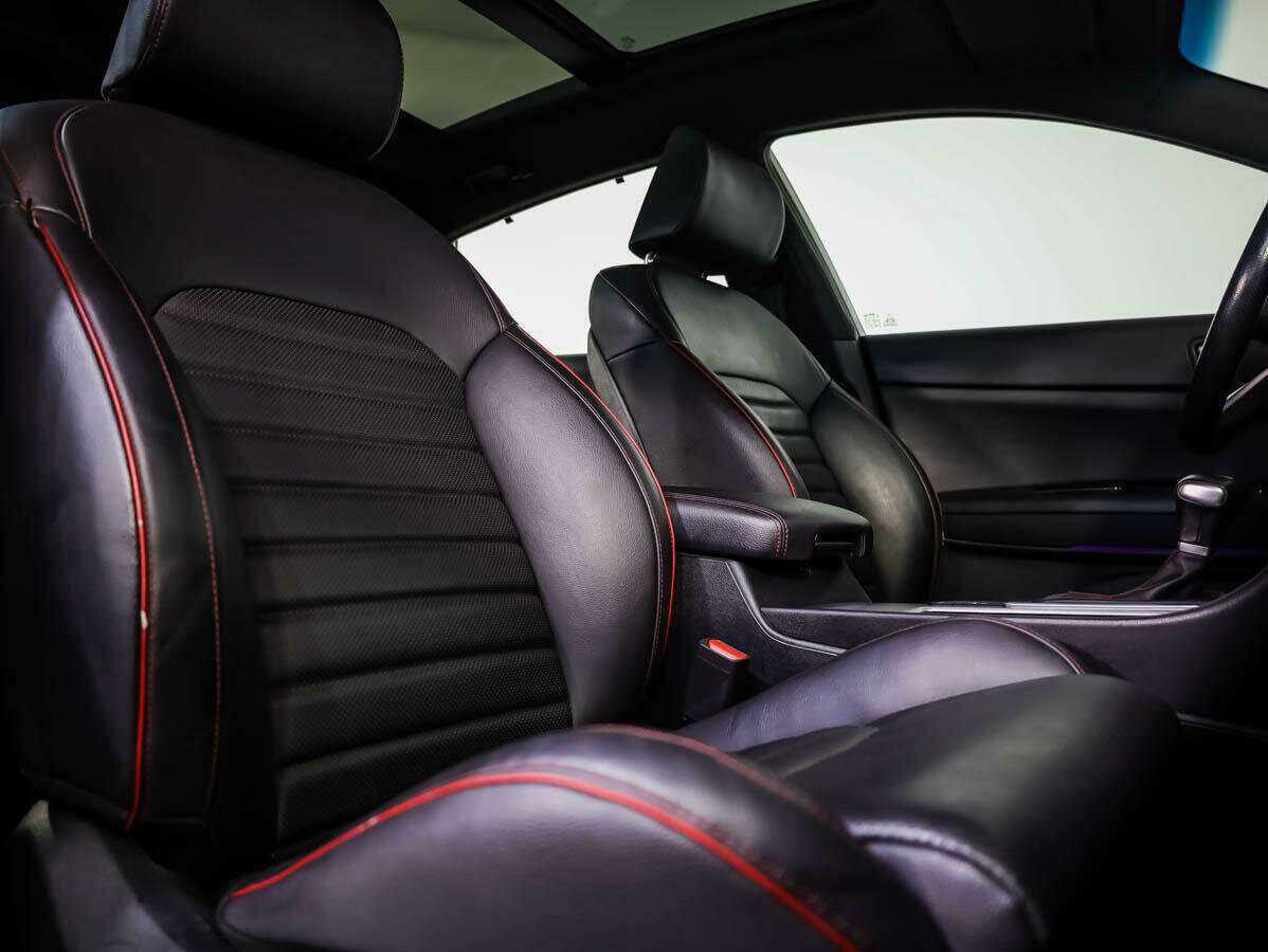 Купить Kia Optima с пробегом. Фото: #10