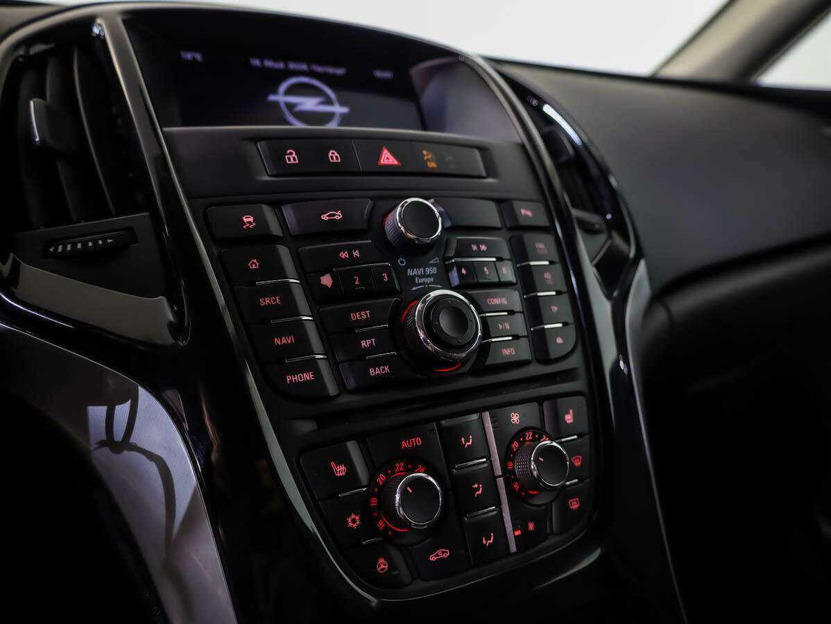 Купить Opel Astra с пробегом. Фото: #12