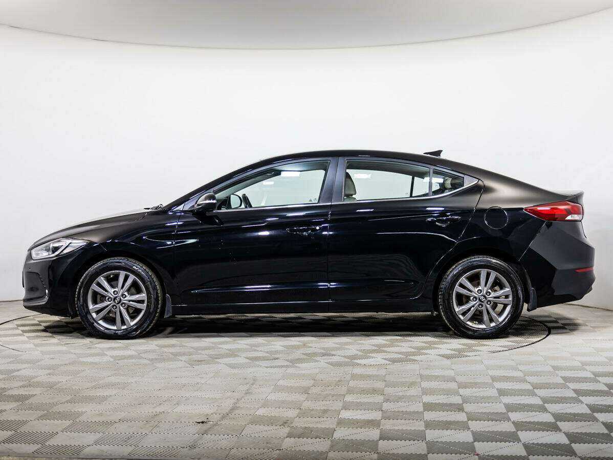 Купить Hyundai Elantra с пробегом. Фото: #6