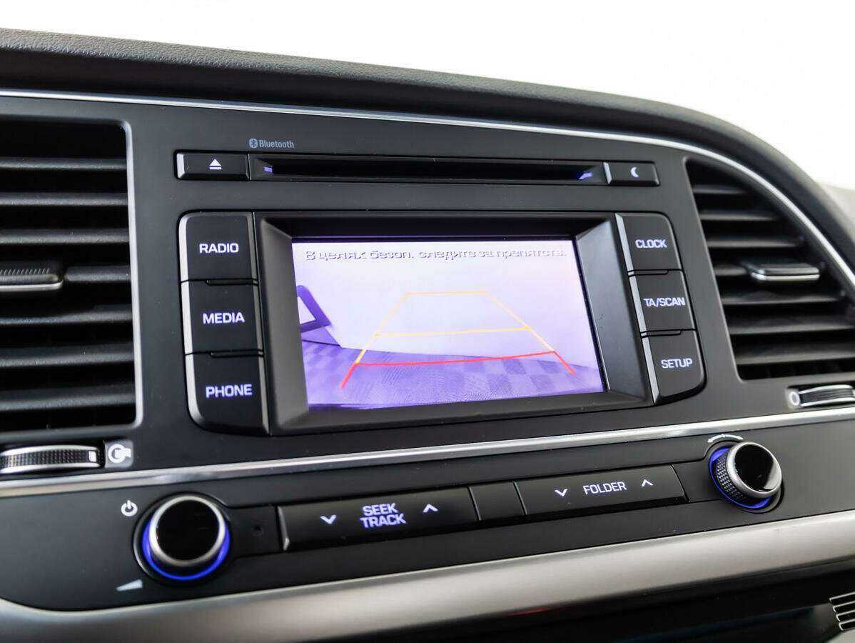Купить Hyundai Elantra с пробегом. Фото: #12