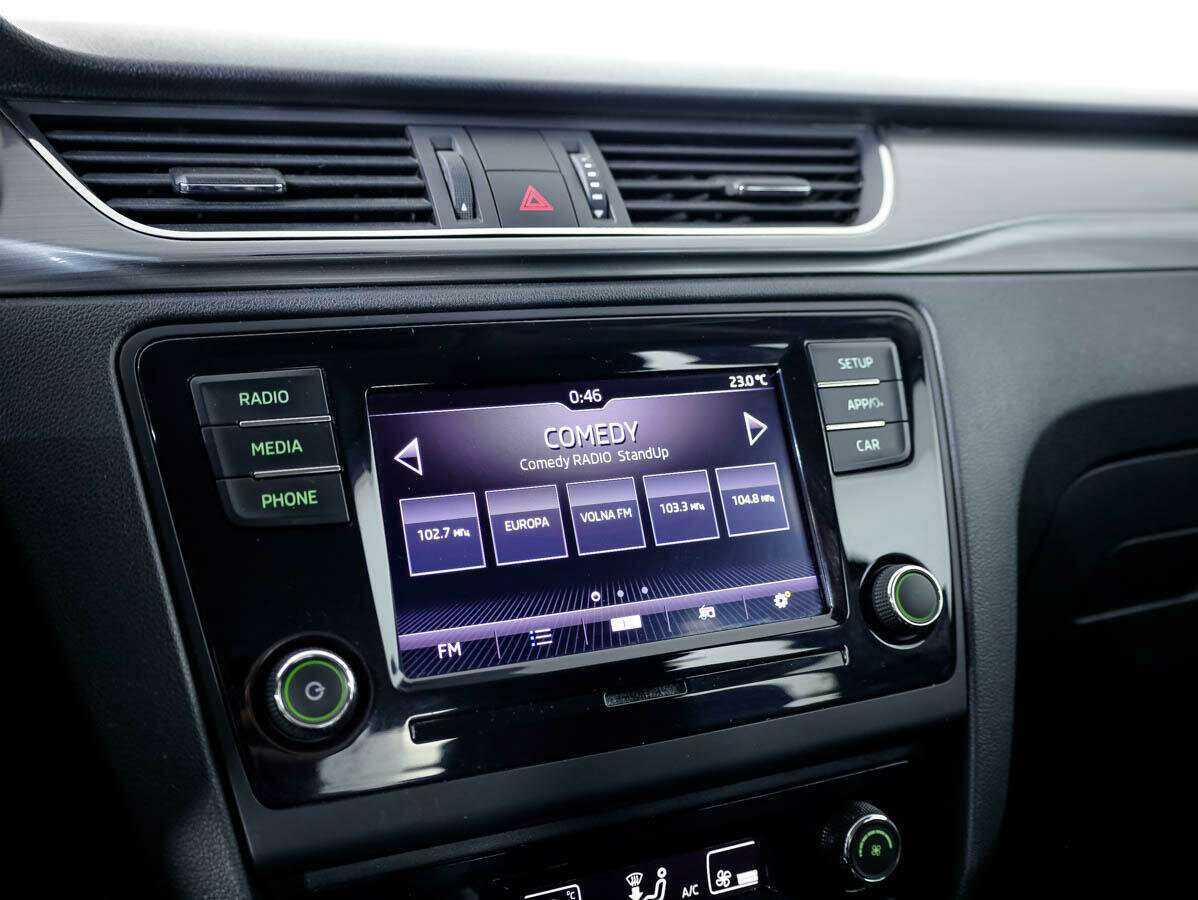 Купить Skoda Rapid с пробегом. Фото: #12