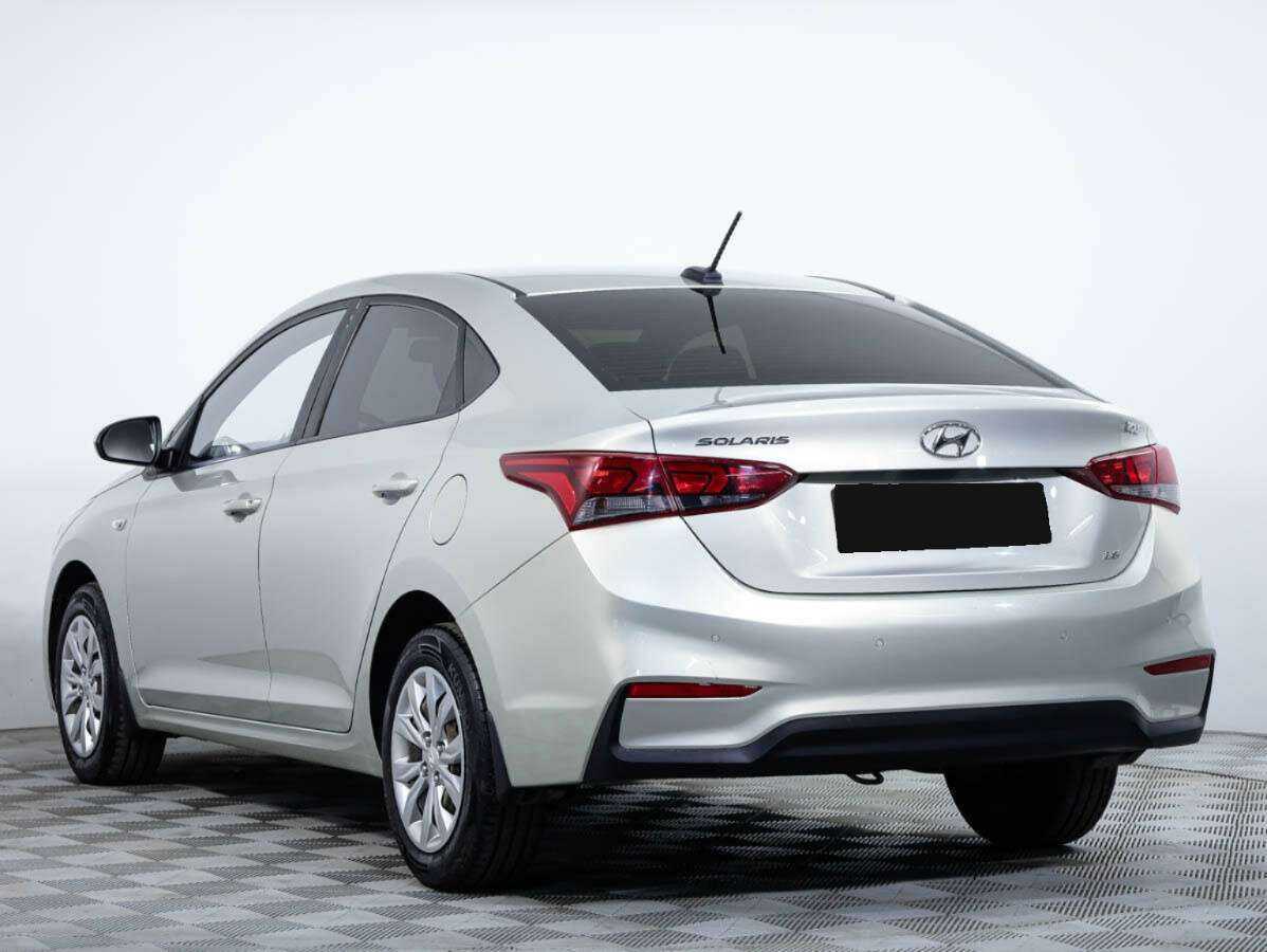 Купить Hyundai Solaris с пробегом. Фото: #3