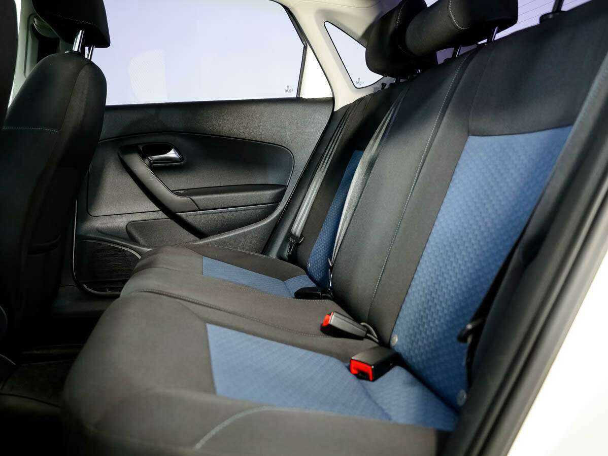 Купить Volkswagen Polo с пробегом. Фото: #11