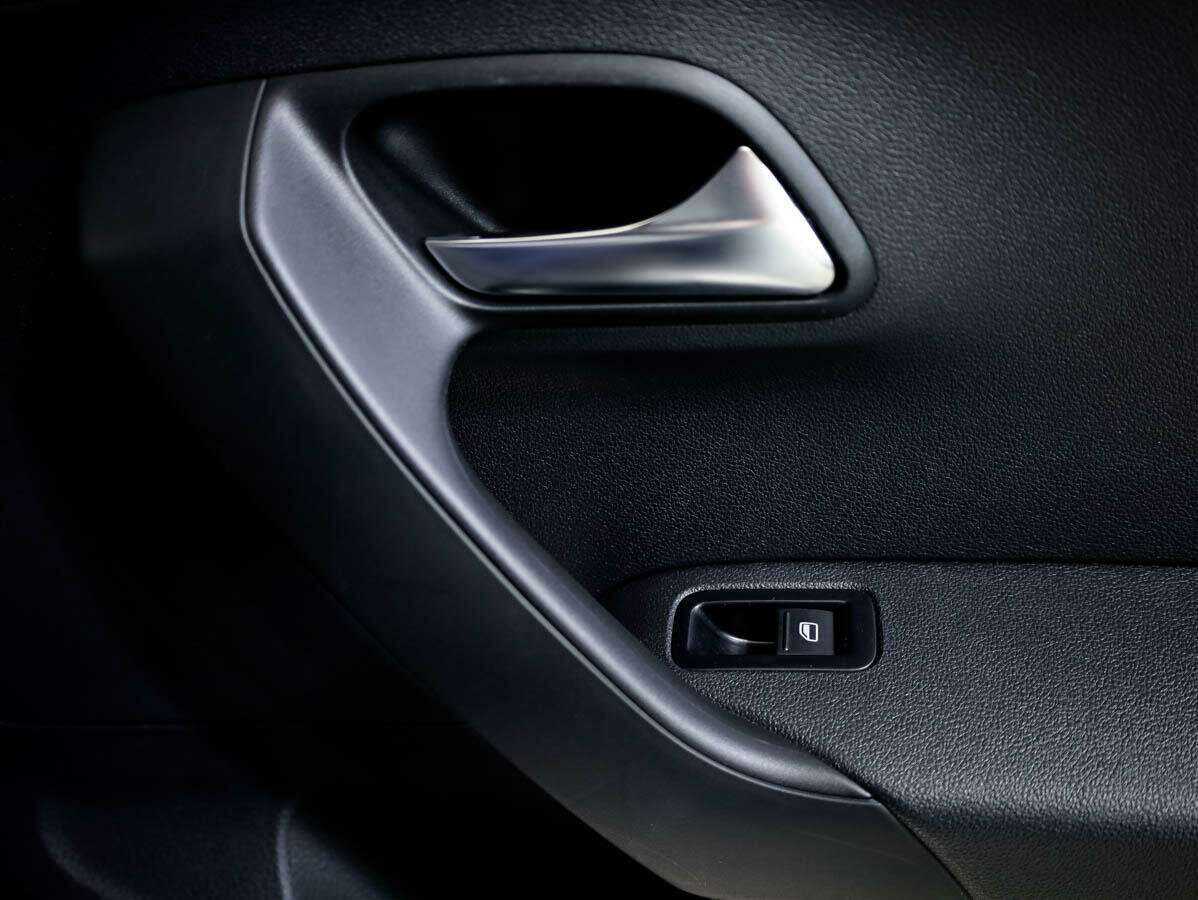 Купить Volkswagen Polo с пробегом. Фото: #12