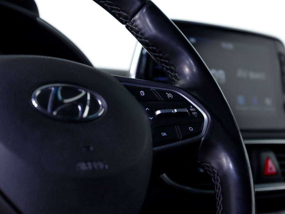 Купить Hyundai Santa Fe с пробегом. Фото: #20