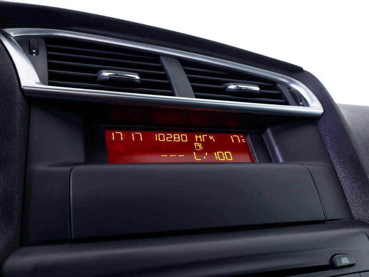 Купить Citroen C4 с пробегом. Фото: #12