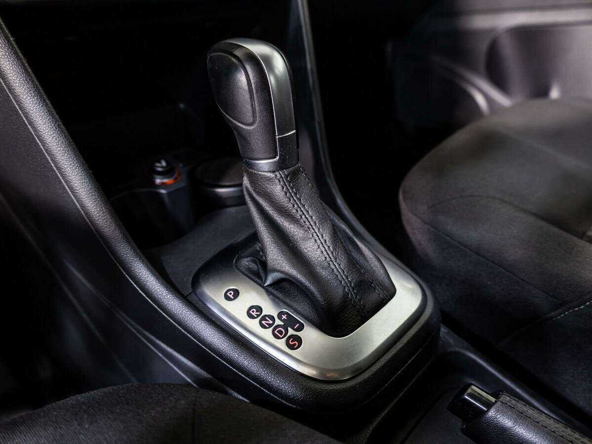 Купить Volkswagen Polo с пробегом. Фото: #12