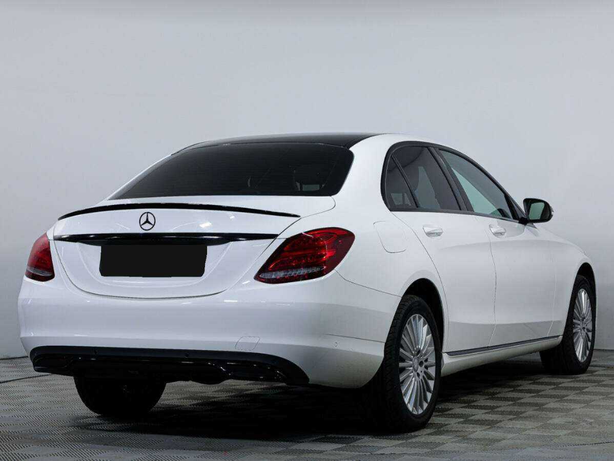 Купить Mercedes-Benz C-Класс с пробегом. Фото: #4
