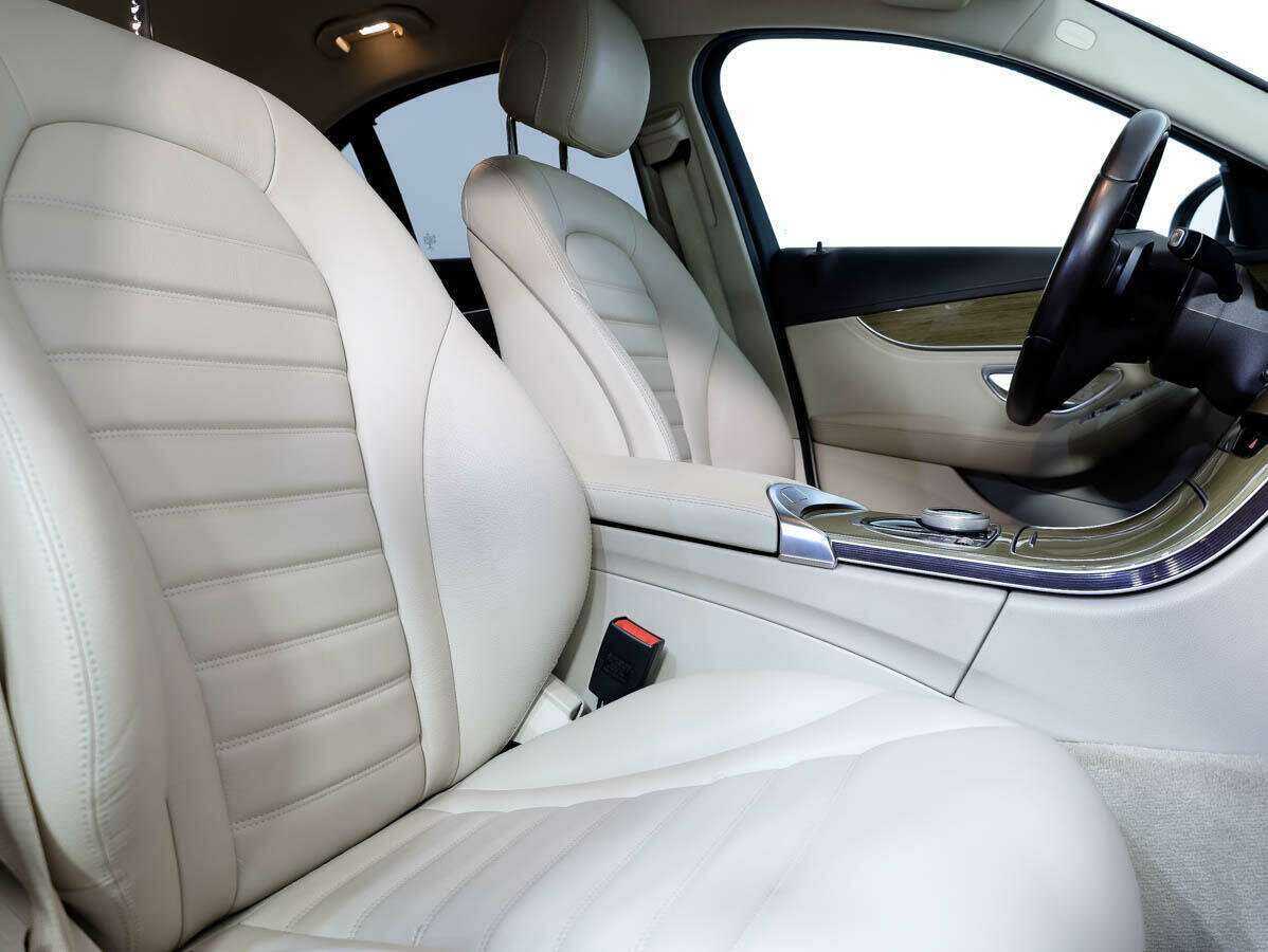 Купить Mercedes-Benz C-Класс с пробегом. Фото: #11