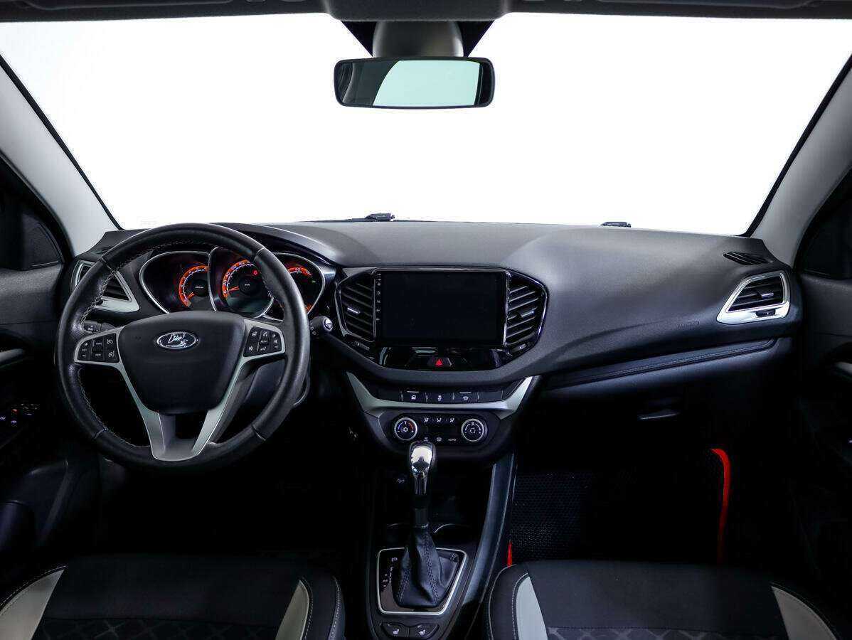 Купить Lada (ВАЗ) Vesta с пробегом. Фото: #8