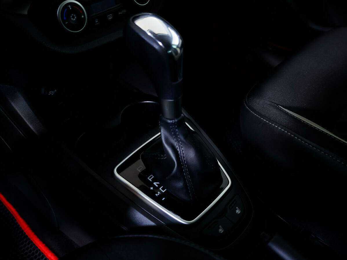 Купить Lada (ВАЗ) Vesta с пробегом. Фото: #11