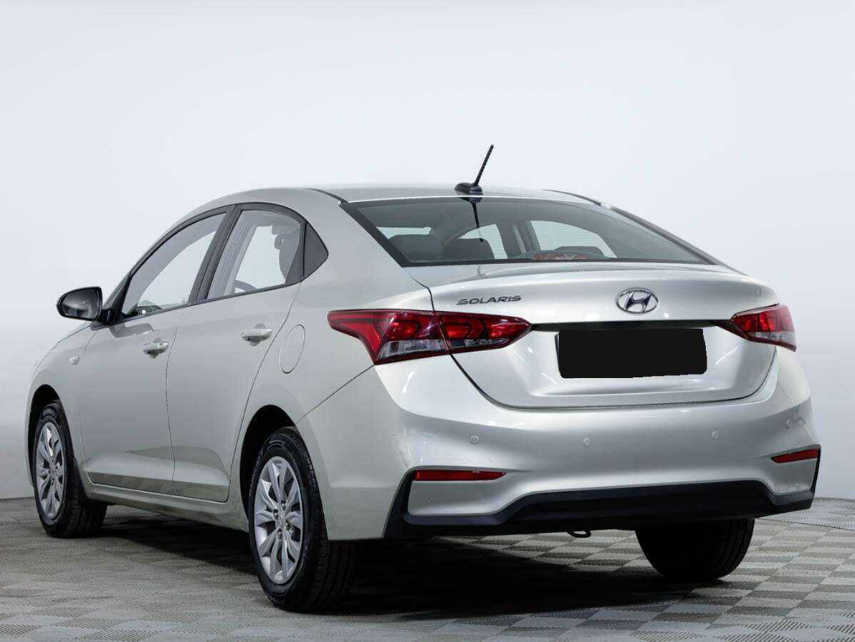 Купить Hyundai Solaris с пробегом. Фото: #5