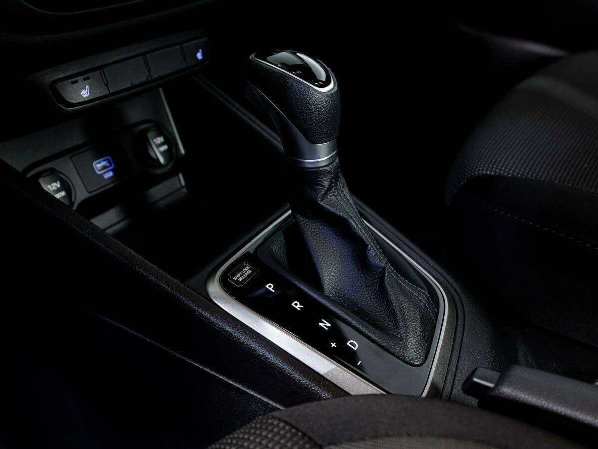 Купить Hyundai Solaris с пробегом. Фото: #19