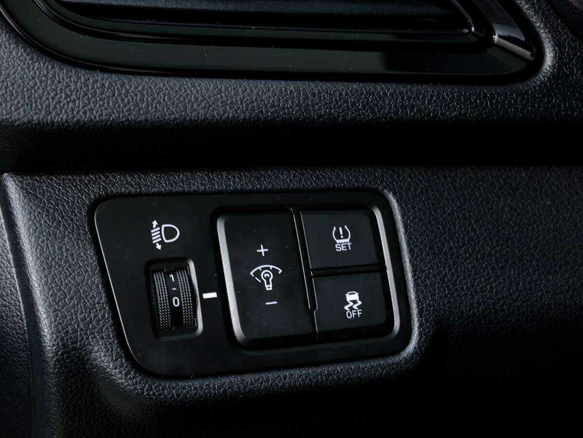 Купить Hyundai Solaris с пробегом. Фото: #13