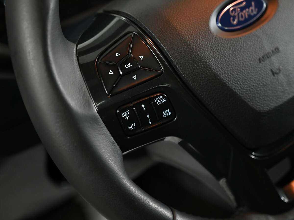 Купить Ford Explorer с пробегом. Фото: #14