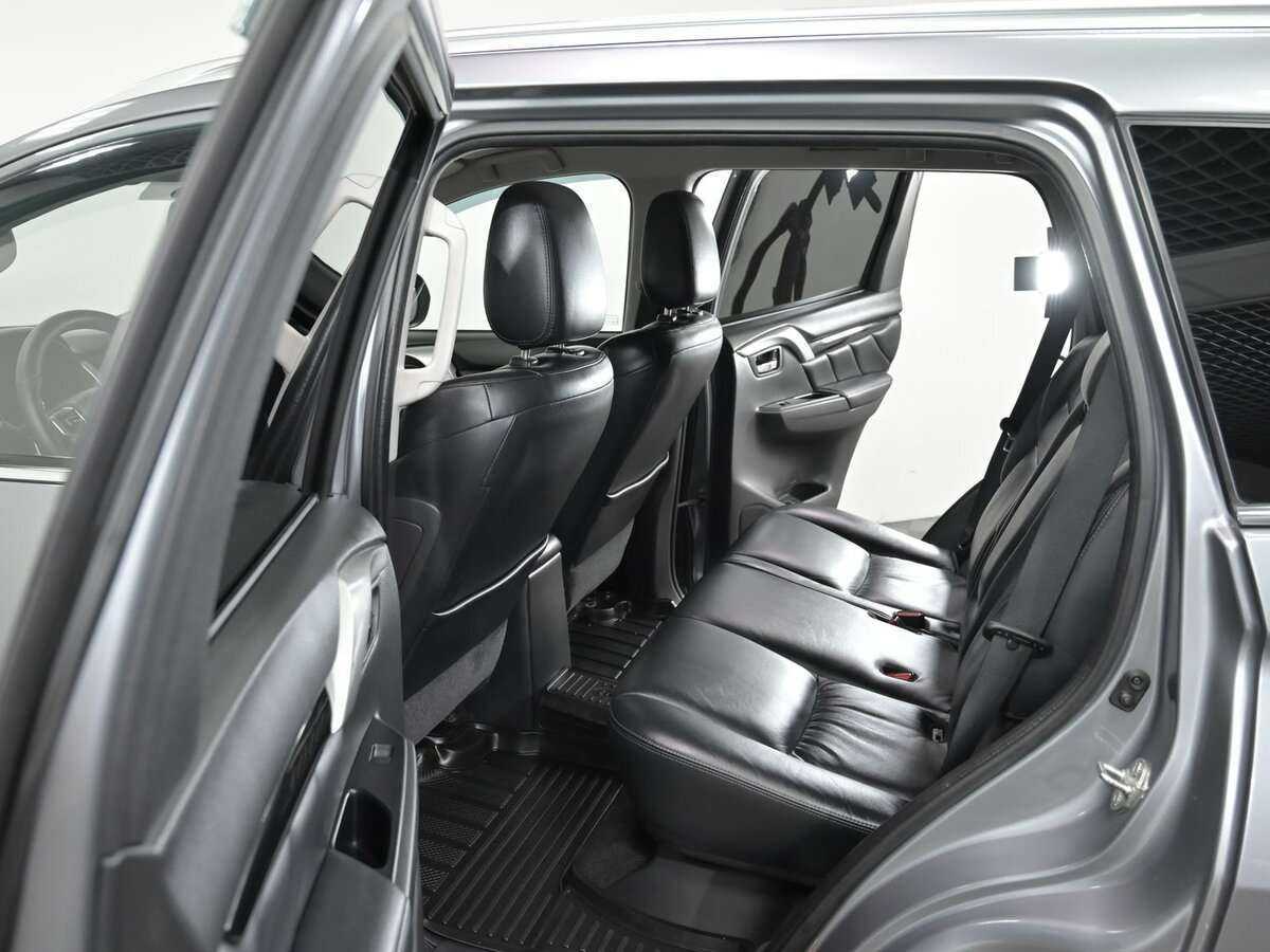 Купить Mitsubishi Pajero Sport с пробегом. Фото: #5