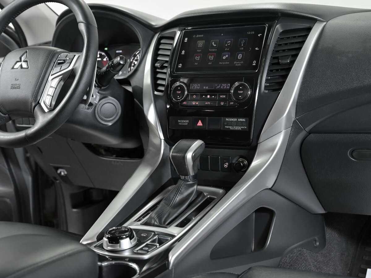 Купить Mitsubishi Pajero Sport с пробегом. Фото: #15