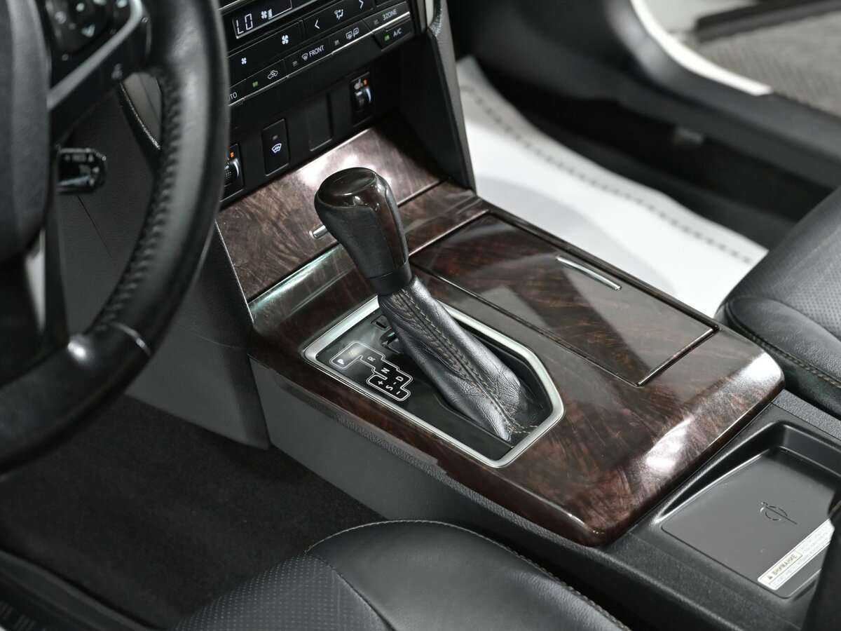 Купить Toyota Camry с пробегом. Фото: #9