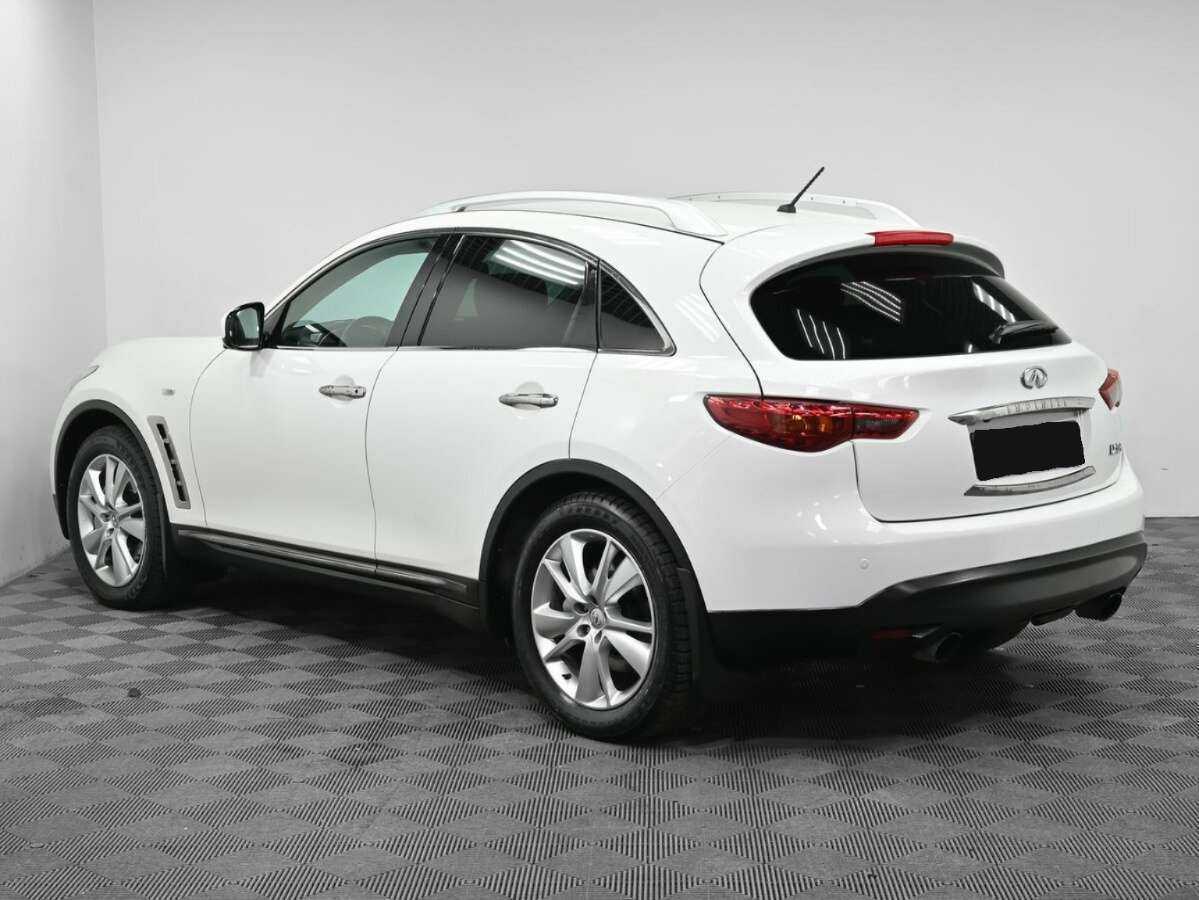 Купить Infiniti FX с пробегом. Фото: #3