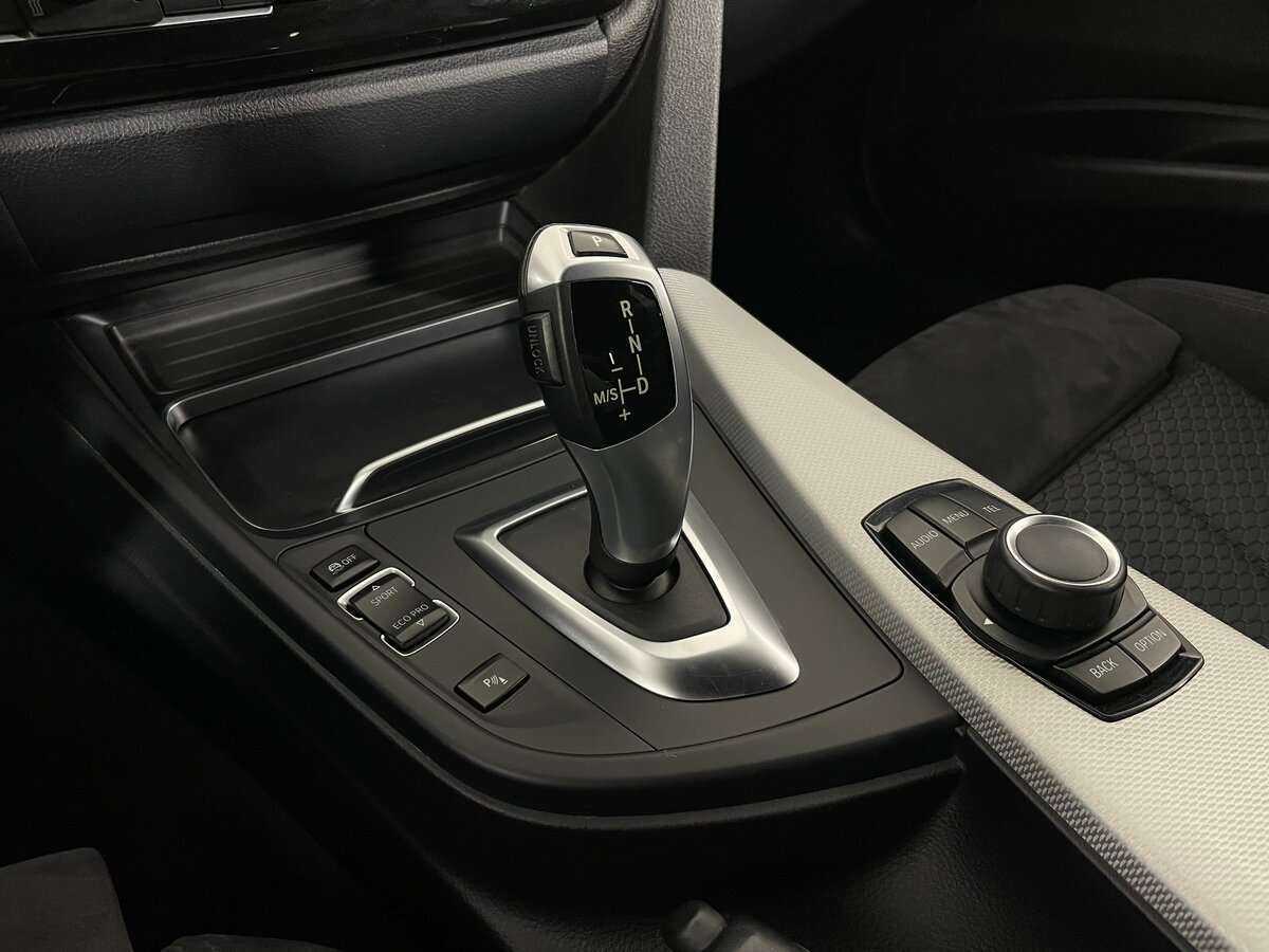 Купить BMW 3 серии с пробегом. Фото: #22