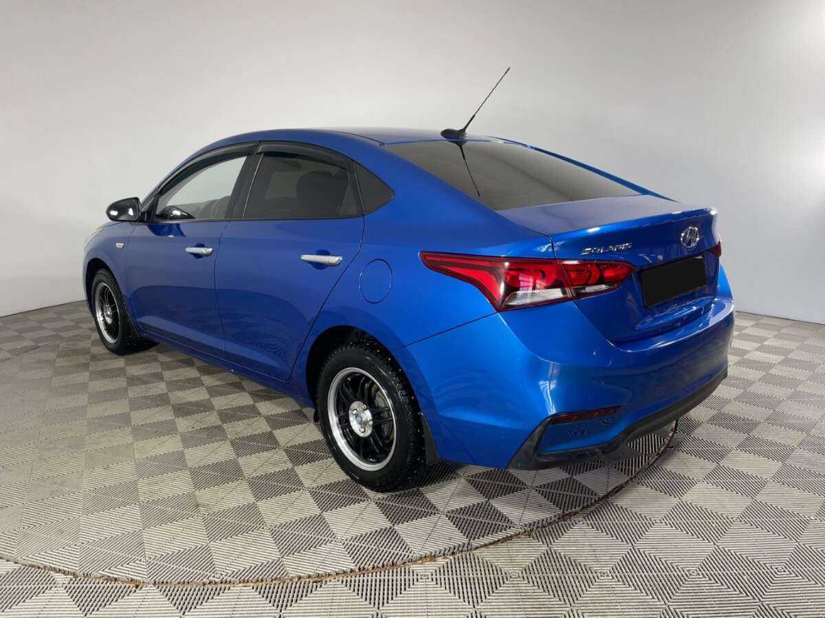 Купить Hyundai Solaris с пробегом. Фото: #5