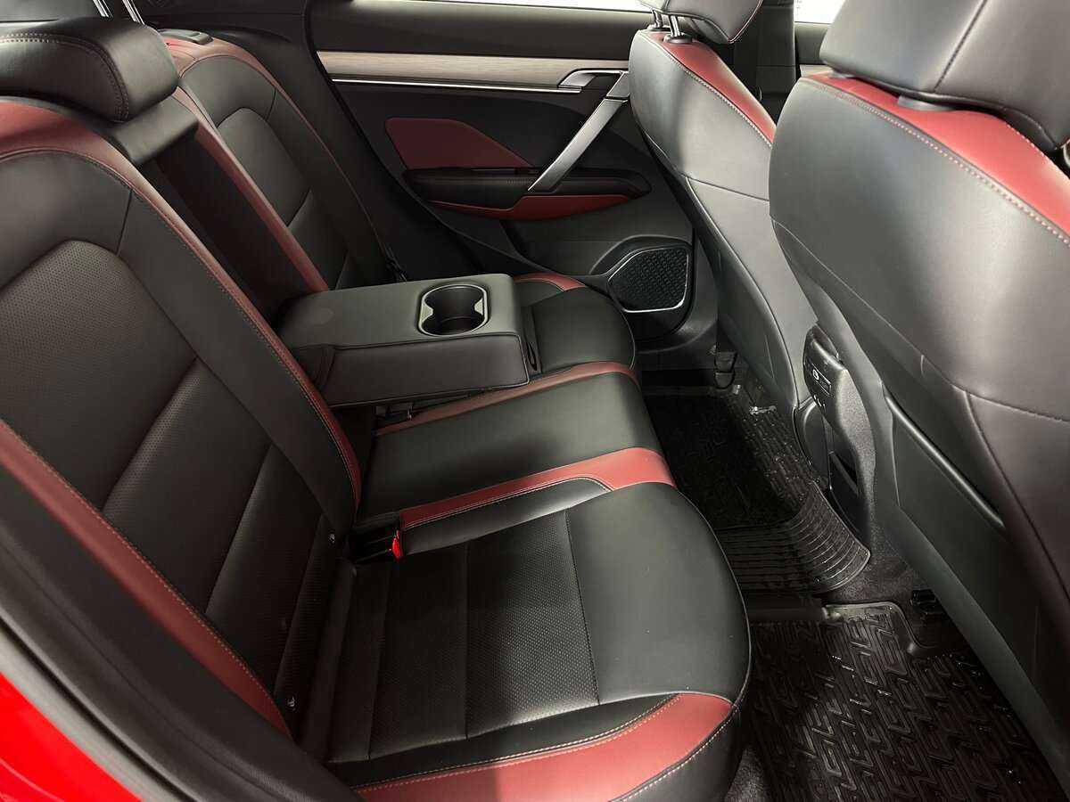 Купить Geely Coolray с пробегом. Фото: #21