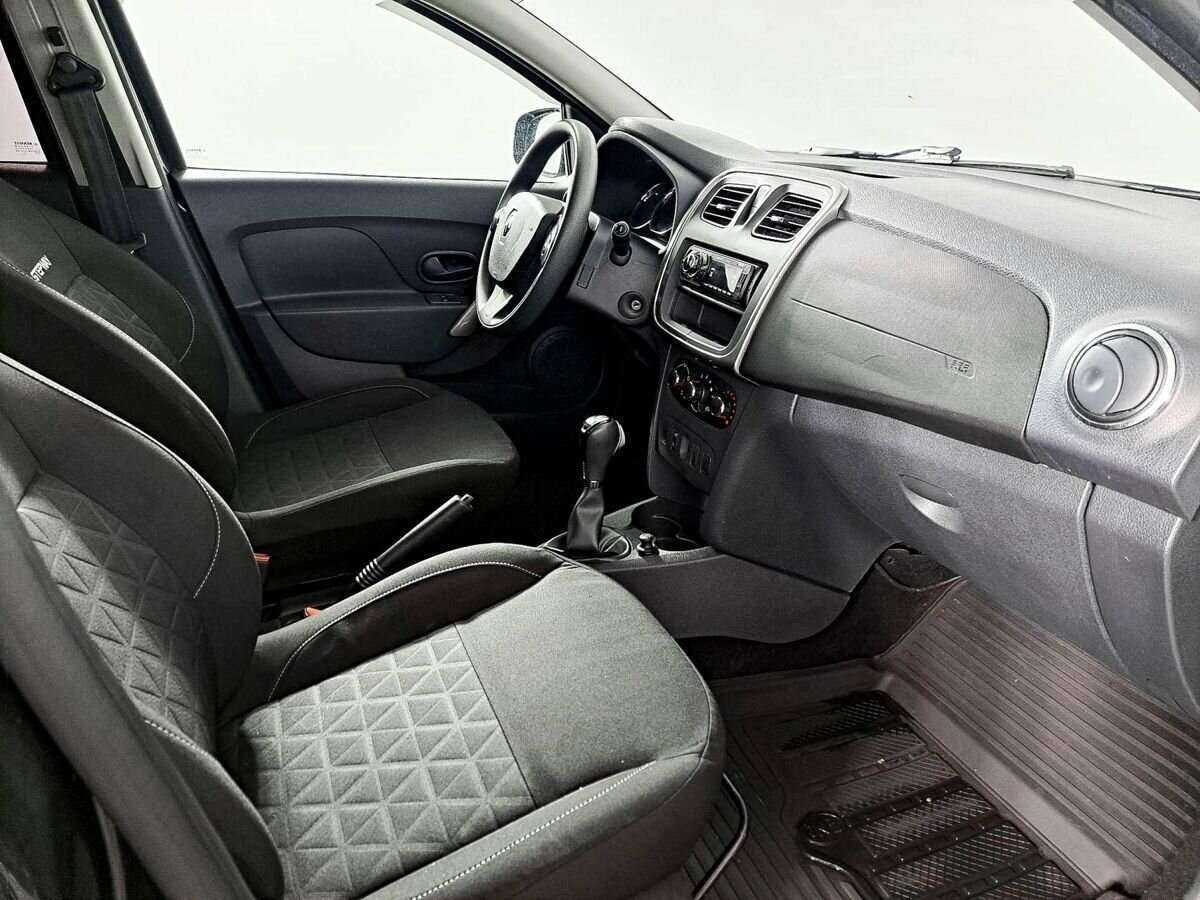 Купить Renault Sandero с пробегом. Фото: #7