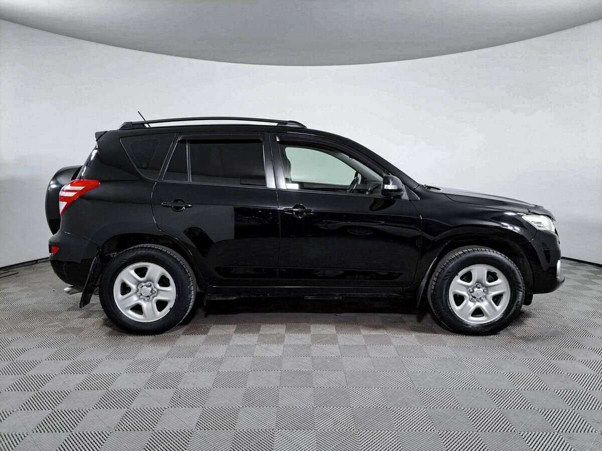 Купить Toyota RAV4 с пробегом. Фото: #3