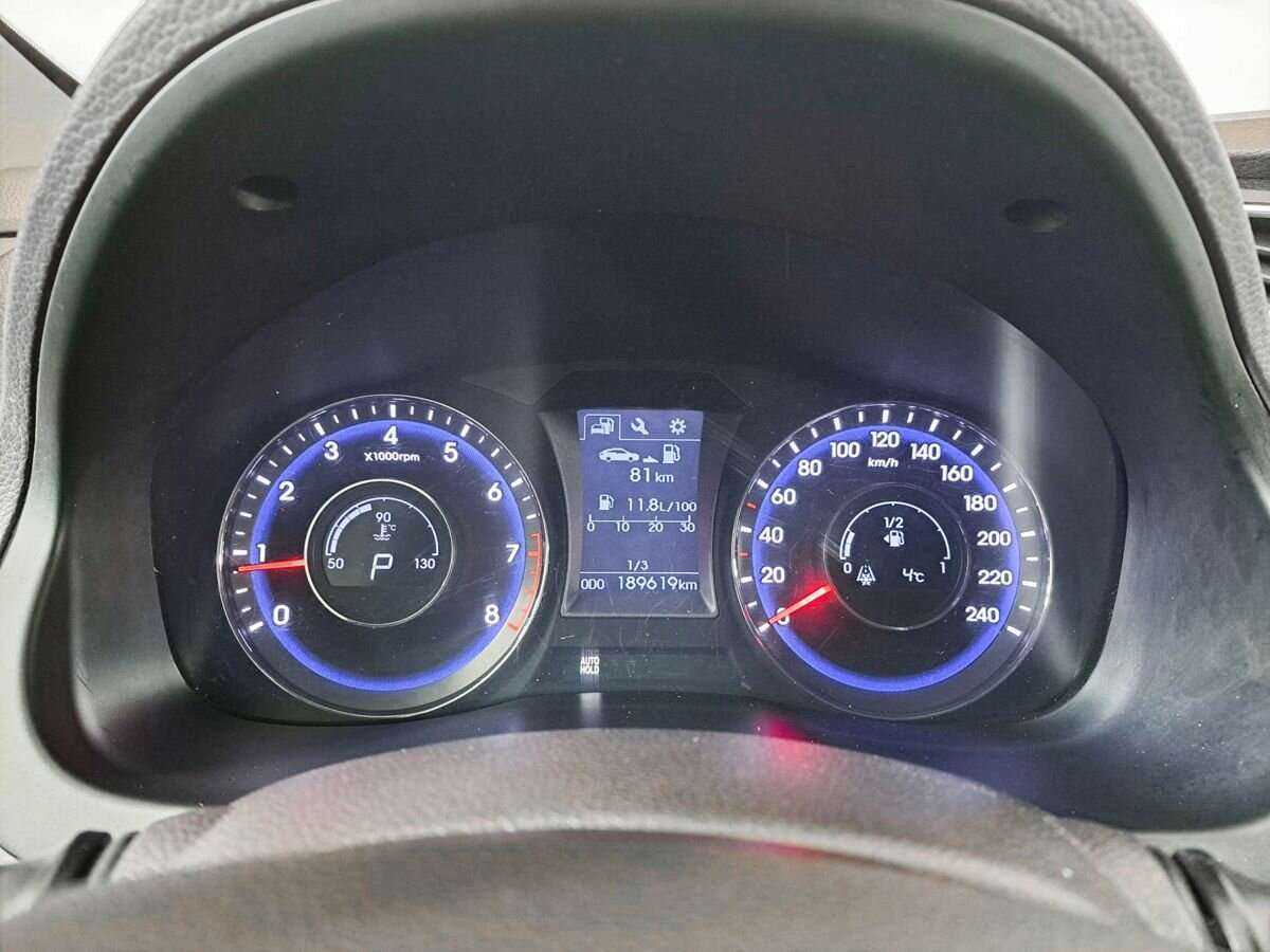 Купить Hyundai i40 с пробегом. Фото: #10