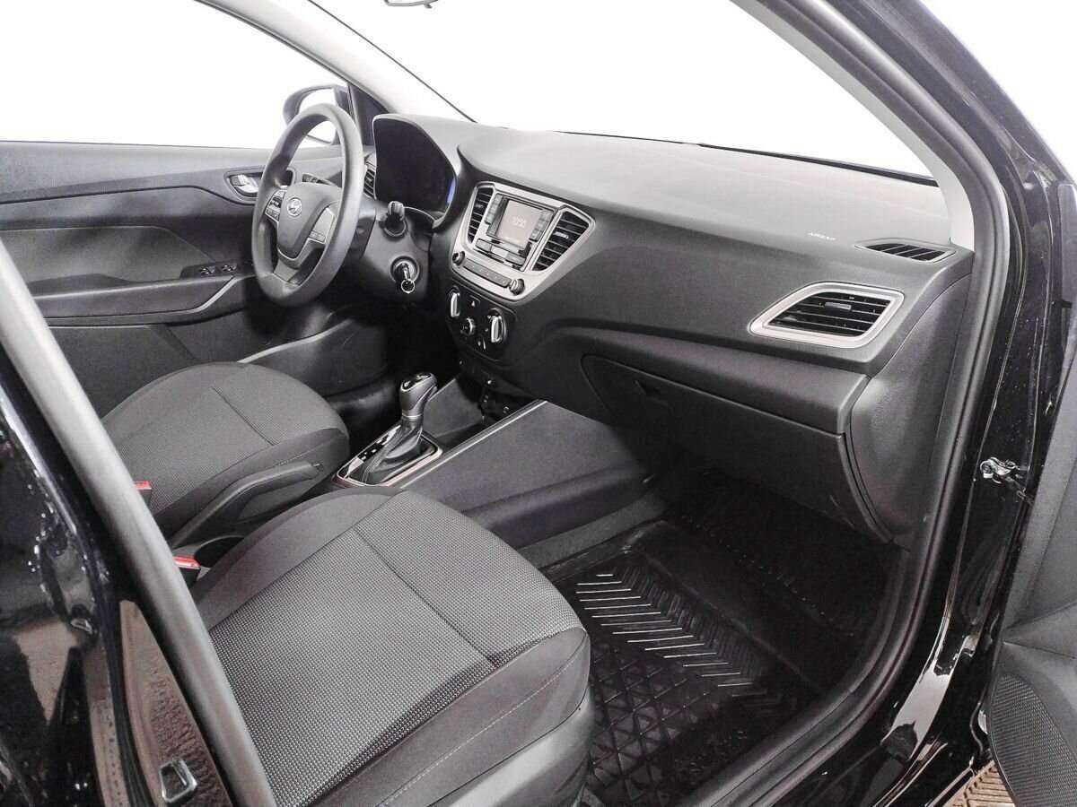 Купить Hyundai Solaris с пробегом. Фото: #7