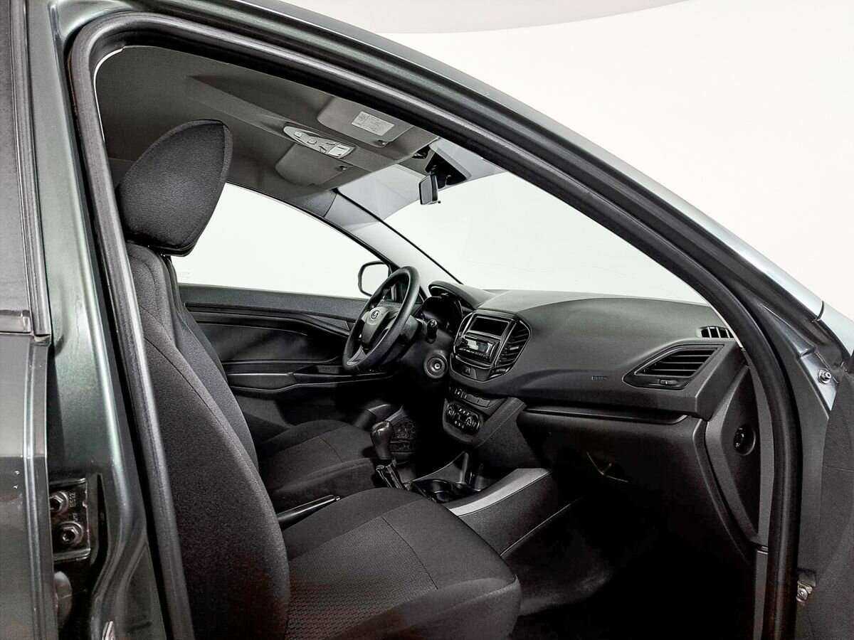 Купить Lada (ВАЗ) Vesta с пробегом. Фото: #7