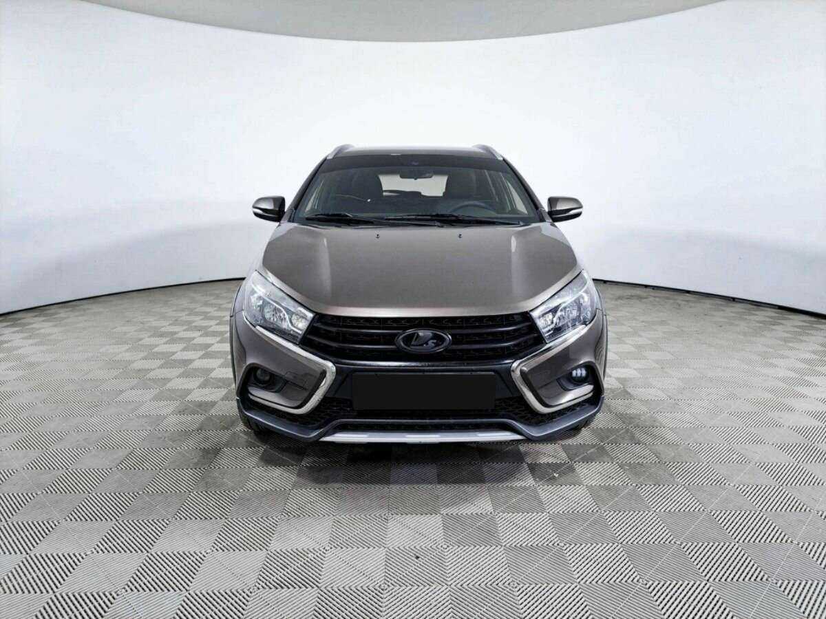 Купить Lada (ВАЗ) Vesta с пробегом. Фото: #1