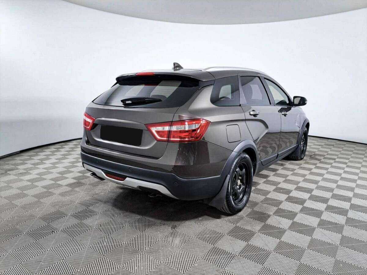 Купить Lada (ВАЗ) Vesta с пробегом. Фото: #4