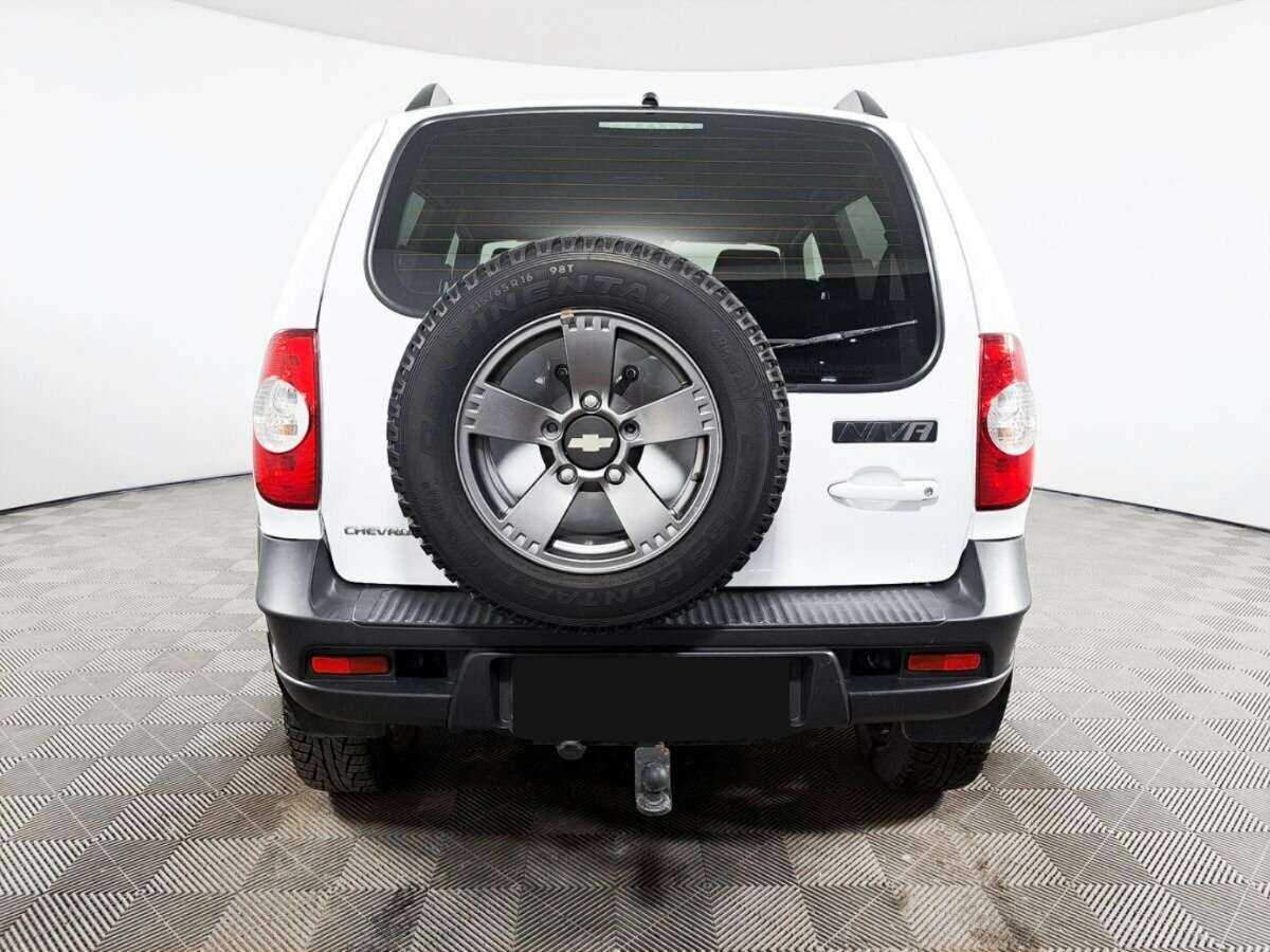 Купить Chevrolet Niva с пробегом. Фото: #4