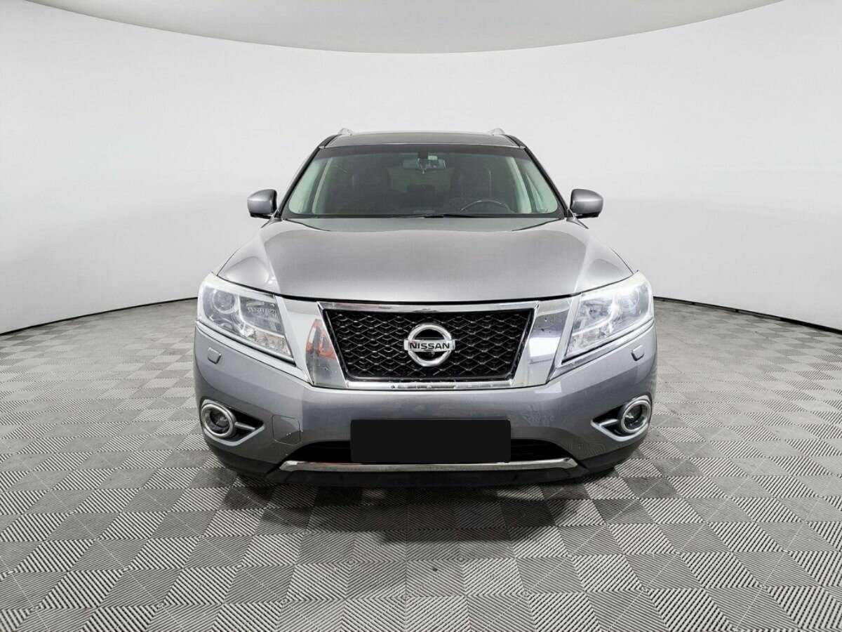 Купить Nissan Pathfinder с пробегом. Фото: #1