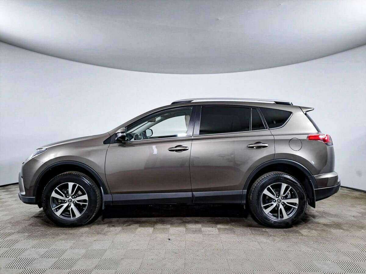 Купить Toyota RAV4 с пробегом. Фото: #7