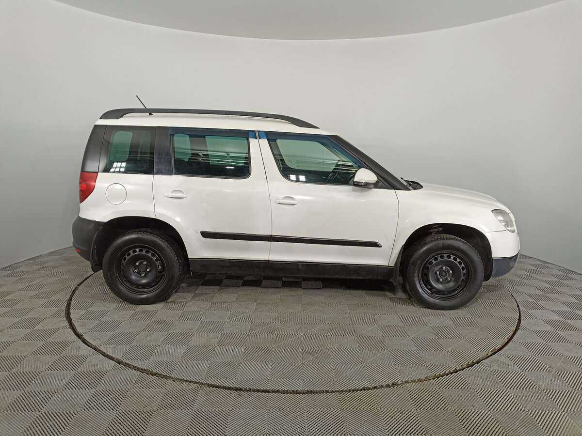 Купить Skoda Yeti с пробегом. Фото: #3