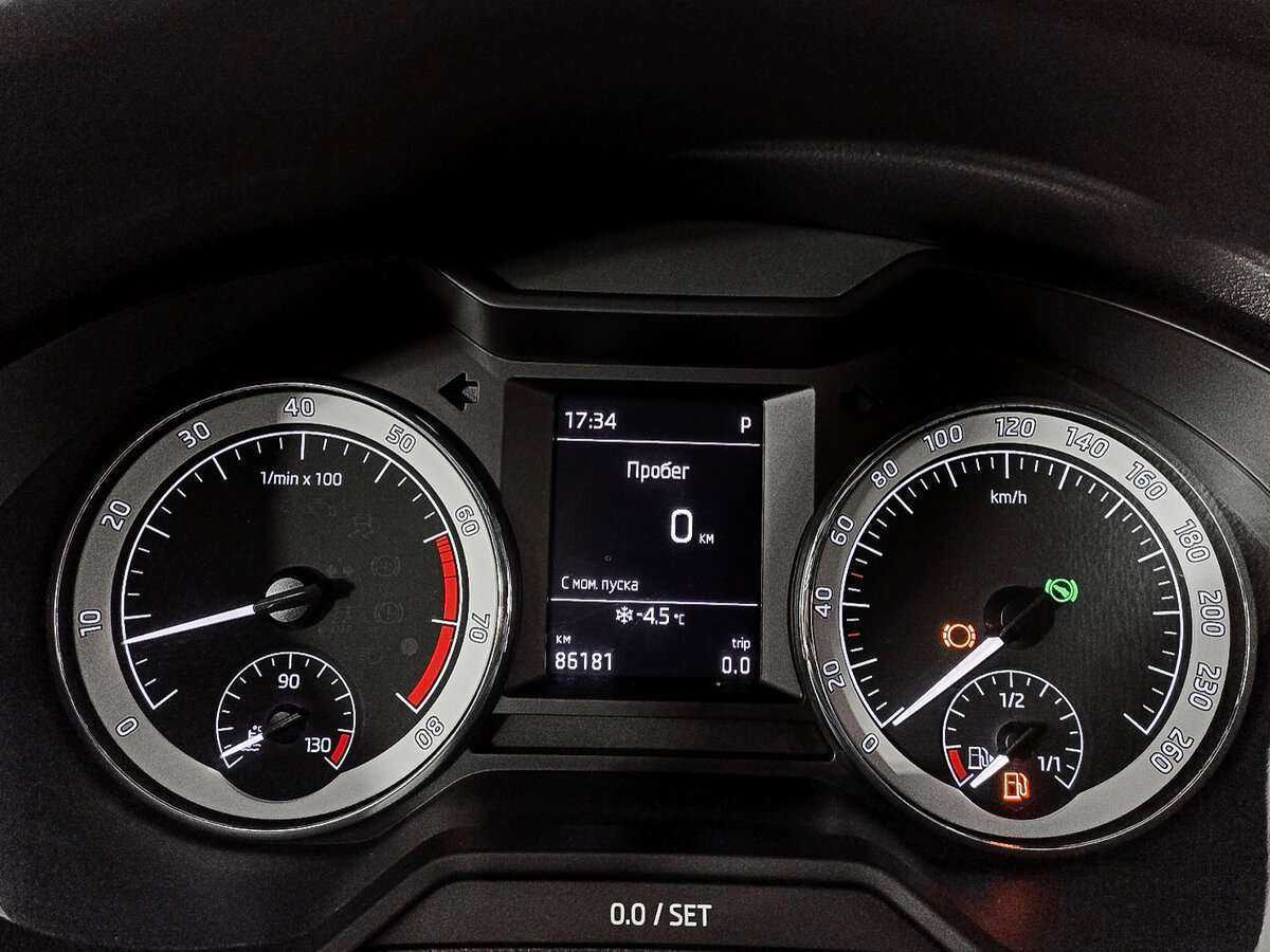 Купить Skoda Octavia с пробегом. Фото: #10