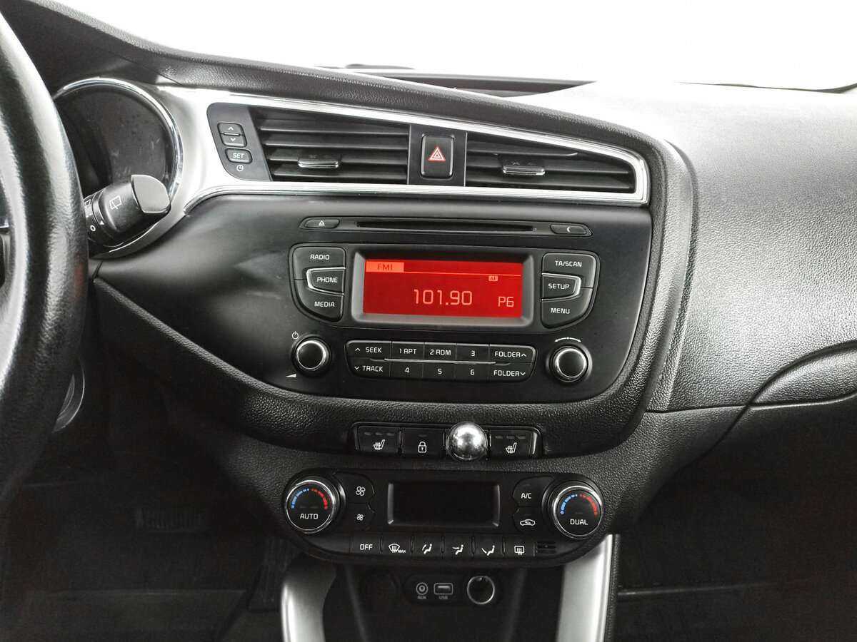 Купить Kia Ceed с пробегом. Фото: #12