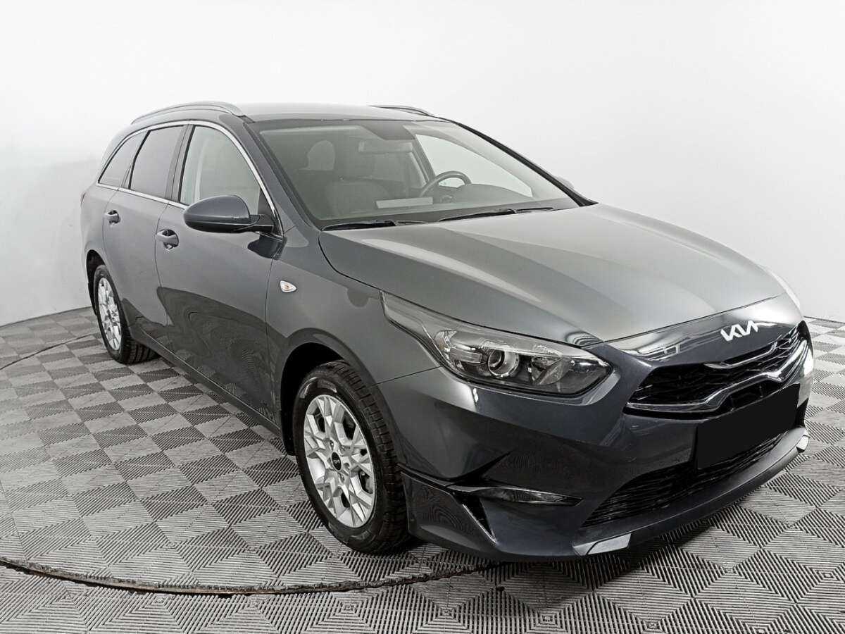 Купить Kia Ceed с пробегом. Фото: #2