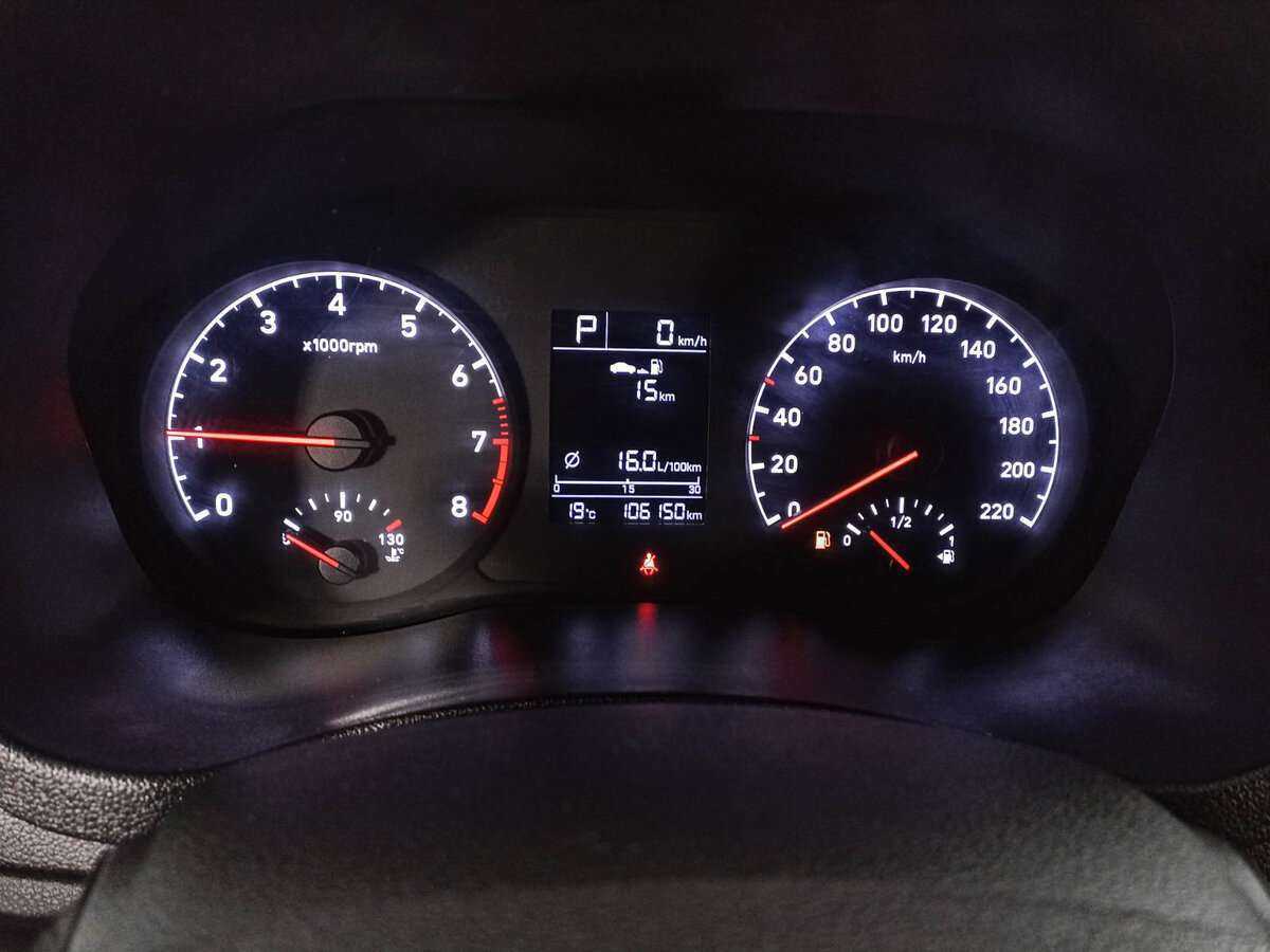 Купить Hyundai Solaris с пробегом. Фото: #10