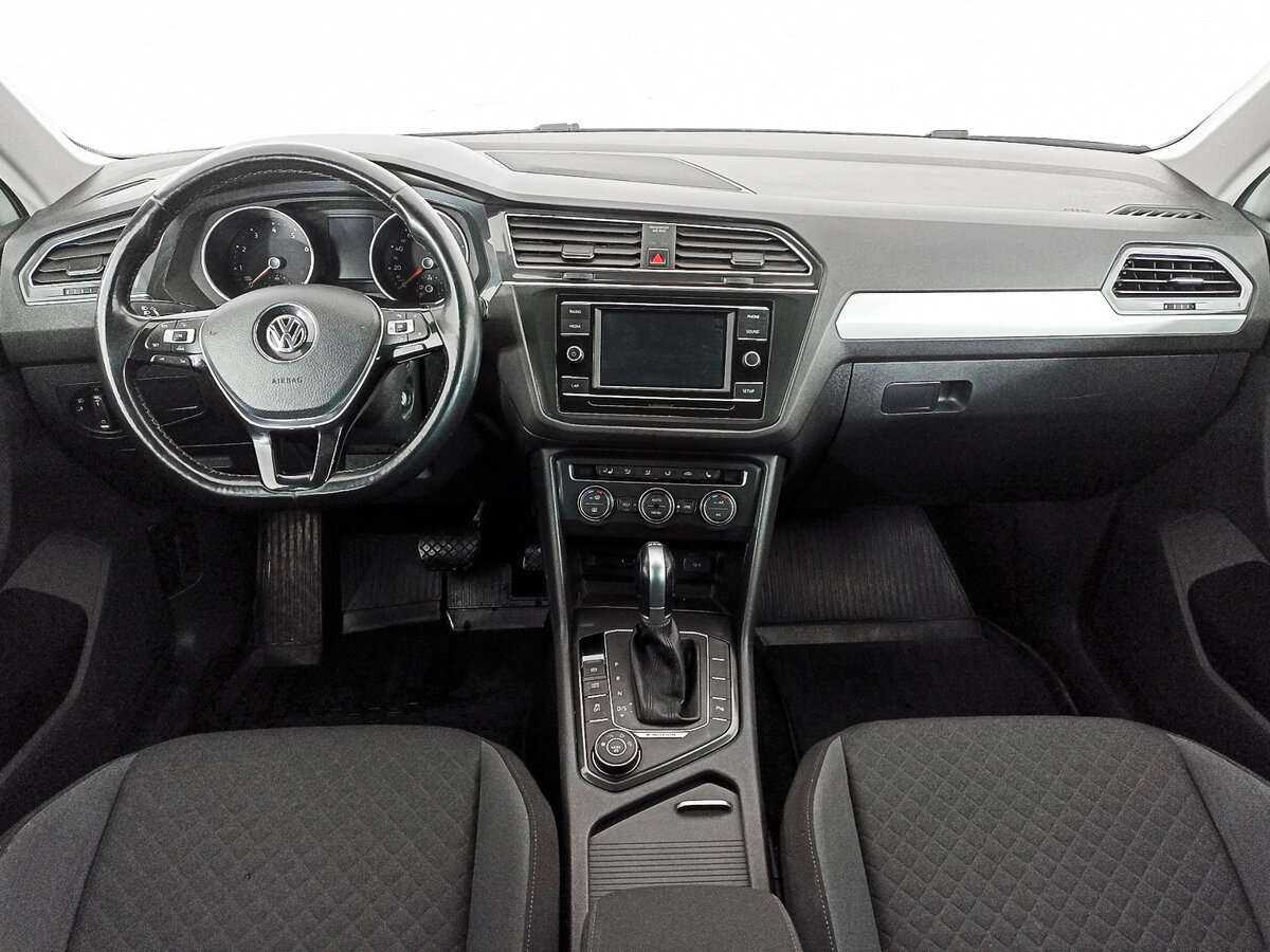 Купить Volkswagen Tiguan с пробегом. Фото: #13