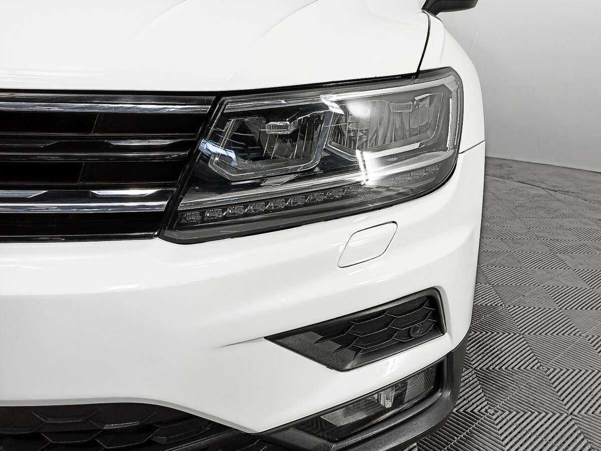 Купить Volkswagen Tiguan с пробегом. Фото: #16