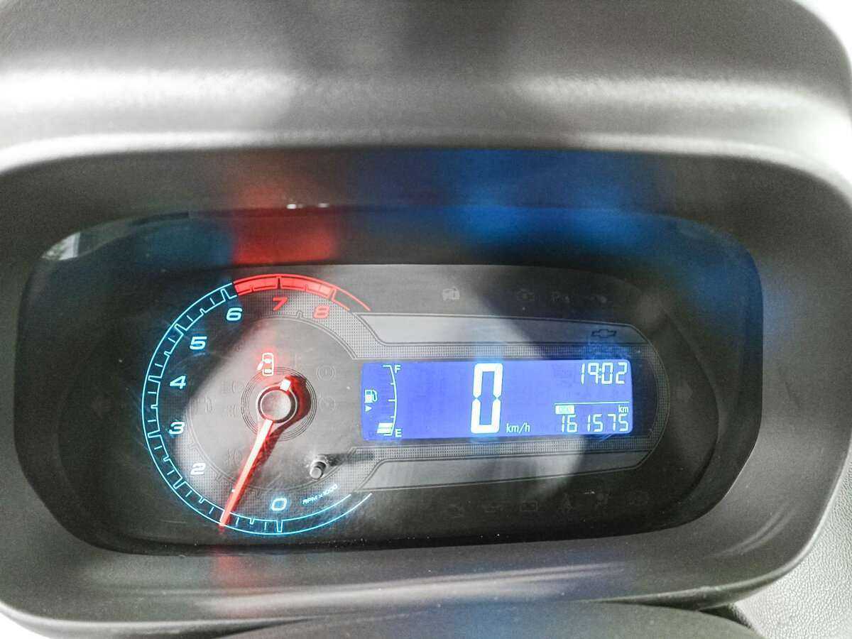 Купить Chevrolet Cobalt с пробегом. Фото: #10