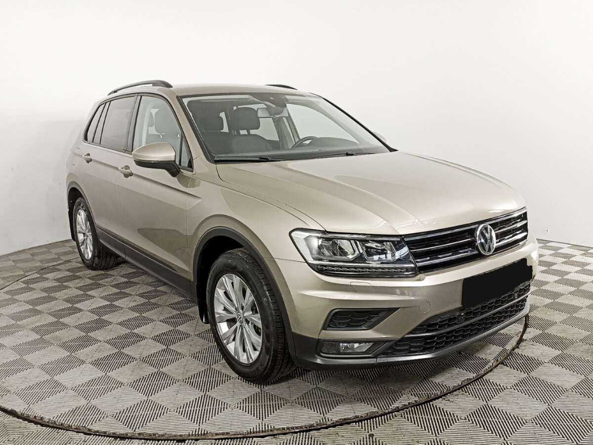 Купить Volkswagen Tiguan с пробегом. Фото: #2