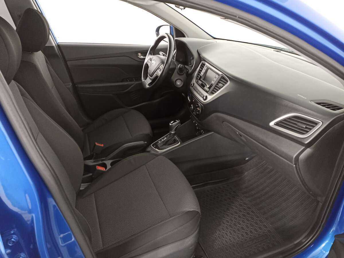 Купить Hyundai Solaris с пробегом. Фото: #8