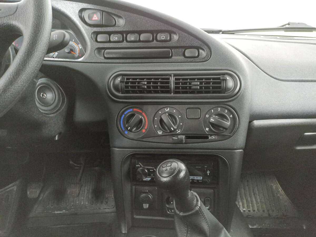 Купить Lada (ВАЗ) Niva с пробегом. Фото: #12